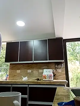 Snapshot of j_martony chatting on September 30, 2:23 pm j martony online show from September 30, 2:23 pm