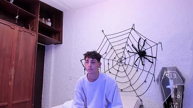 Snapshot of j_martony chatting on October 3, 12:06 pm j martony online show from October 3, 12:06 pm