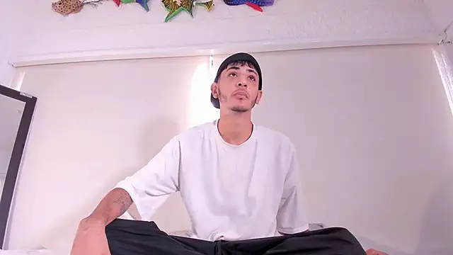 Snapshot of j_martony chatting on November 20, 12:17 pm j martony online show from November 20, 12:17 pm