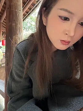 yuki june online show from February 5, 8:43 am