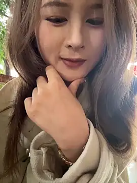 yuki june online show from February 10, 9:08 am