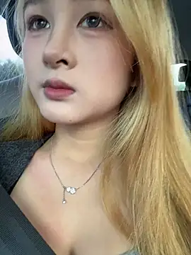 yuki june online show from November 16, 8:52 am