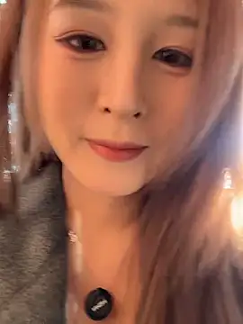 yuki june online show from February 1, 8:45 am