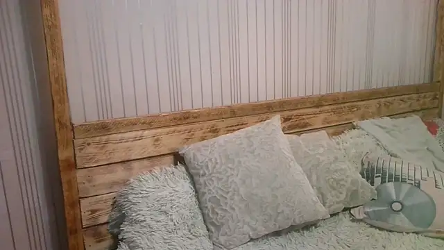 EthelsLover online show from November 20, 10:05 am