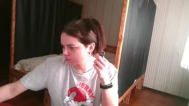 EthelsLover online show from February 16, 7:51 am