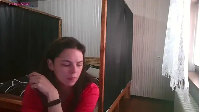 EthelsLover online show from January 14, 9:35 am