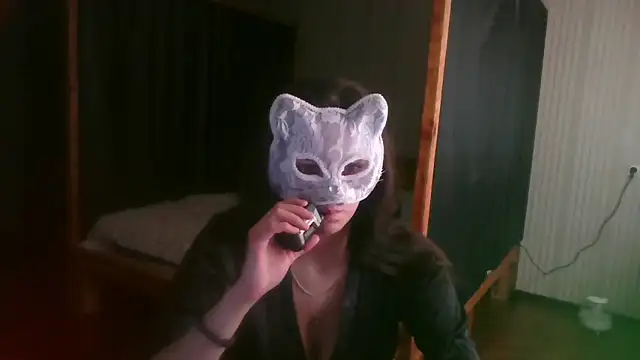 EthelsLover online show from March 27, 11:33 am