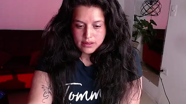 Snapshot of Andrea_secret_ chatting on September 16, 5:58 pm Andrea secret online show from September 16, 5:58 pm