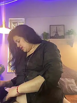 Snapshot of Andrea_secret_ chatting on July 3, 2:01 pm Andrea secret online show from July 3, 2:01 pm