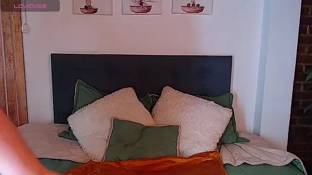 Andrea secret  online show from December 4, 2:49 pm