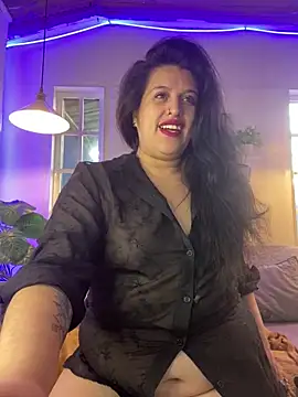 Snapshot of Andrea_secret_ chatting on June 17, 1:43 pm Andrea secret online show from June 17, 1:43 pm