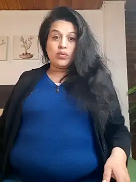 Andrea secret  online show from March 20, 1:45 pm