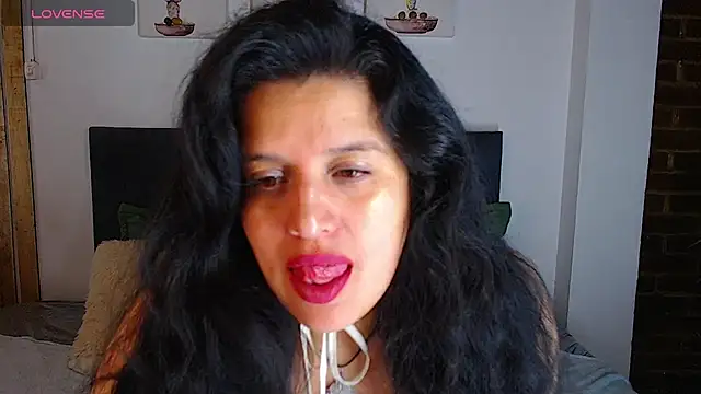 Andrea secret  online show from November 6, 2:32 pm