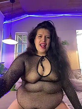 Snapshot of Andrea_secret_ chatting on June 24, 1:53 pm Andrea secret online show from June 24, 1:53 pm