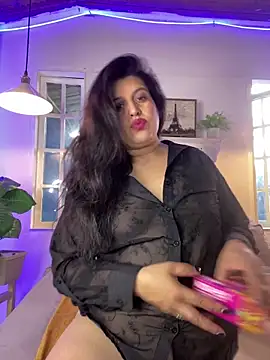 Snapshot of Andrea_secret_ chatting on June 15, 2:39 pm Andrea secret online show from June 15, 2:39 pm