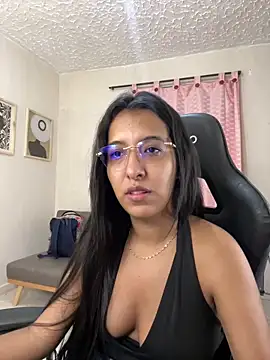 Valerygomez02 online show from October 11, 9:27 pm