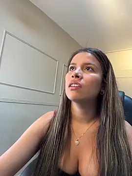 EMILIIA RICHTER   online show from February 22, 11:34 am