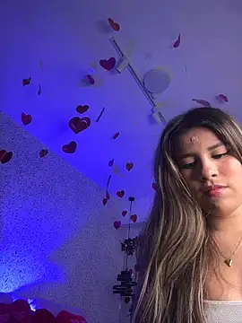 EMILIIA RICHTER   online show from February 12, 7:57 pm