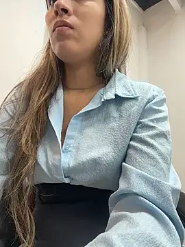 EMILIIA RICHTER   online show from April 12, 11:35 am