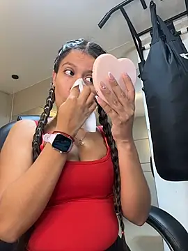 EMILIIA RICHTER   online show from March 12, 7:51 pm