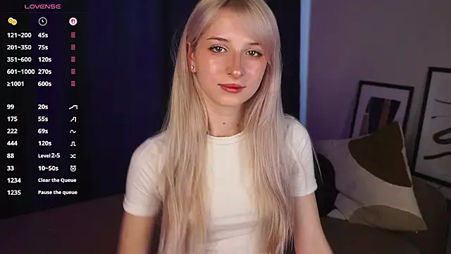 FridaAaberg online show from September 26, 7:26 am