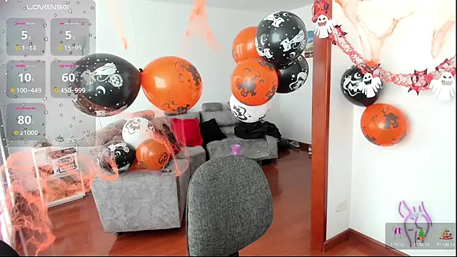 mattebret11 online show from October 31, 4:25 pm