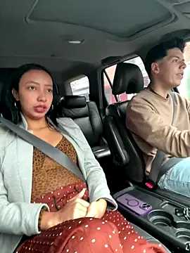 mattebret11 online show from November 26, 2:39 pm