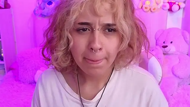 NekoWaifu online show from March 7, 2:55 pm