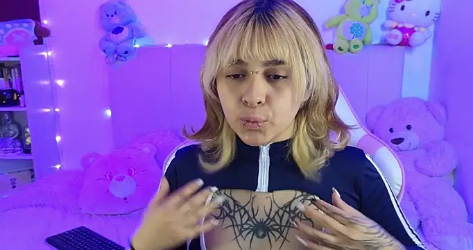 NekoWaifu online show from February 23, 2:17 pm