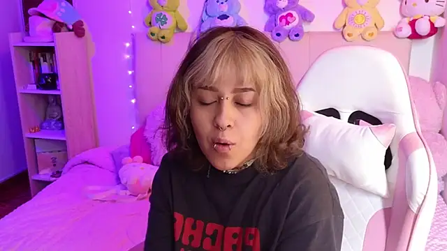 NekoWaifu online show from March 25, 2:27 pm