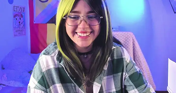 NekoWaifu online show from November 14, 1:59 pm