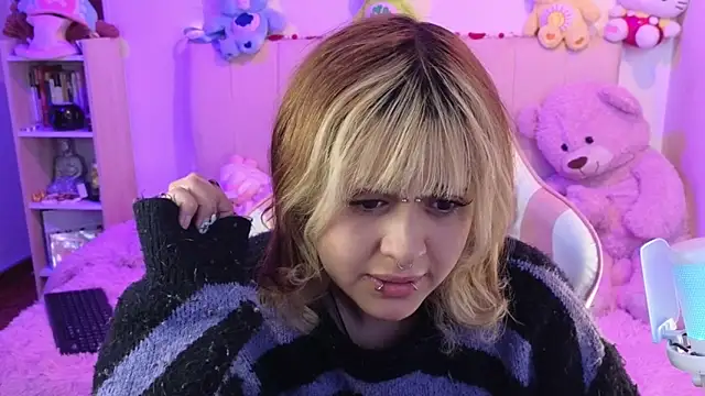 NekoWaifu online show from March 5, 1:30 pm