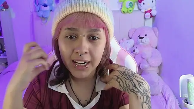 NekoWaifu online show from April 24, 2:19 pm