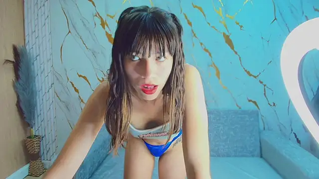 Isabella Blondetf online show from October 30, 1:09 pm