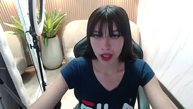 Isabella Blondetf online show from November 15, 12:53 pm