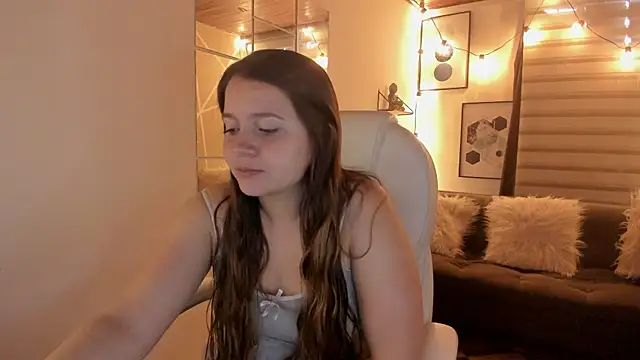 Snapshot of sophiee09_ chatting on October 16, 1:52 pm sophiee09 online show from October 16, 1:52 pm