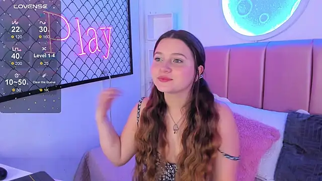 sophiee09  online show from January 10, 1:39 pm