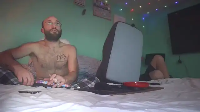 versatilevortex online show from December 16, 5:33 am