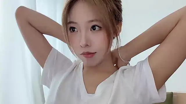 Snapshot of Meng_777 chatting on June 19, 7:58 am Meng 777 online show from June 19, 7:58 am