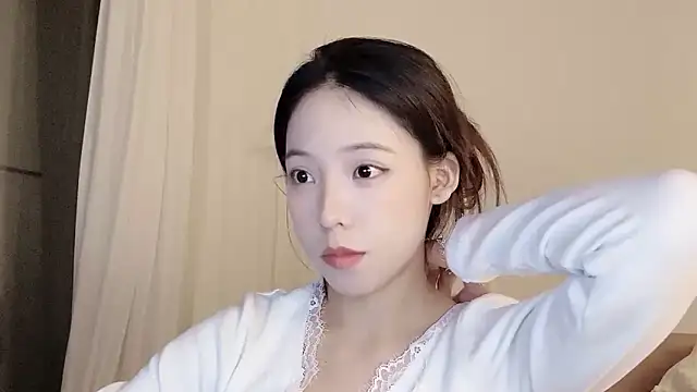 Meng 777 online show from November 28, 11:10 am