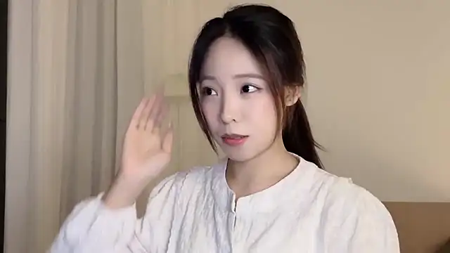 Meng 777 online show from October 27, 11:00 am