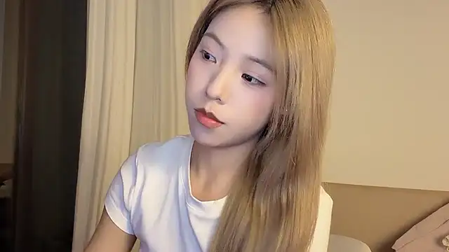Meng 777 online show from May 31, 11:49 am