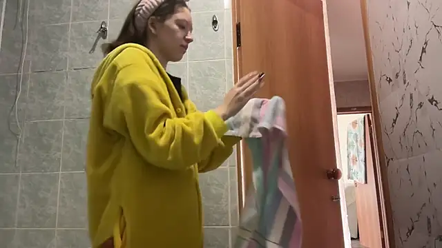MargarettNewbie online show from September 29, 4:19 am