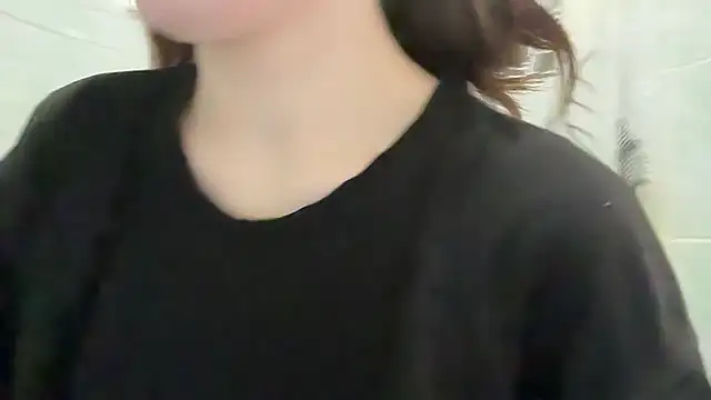 MargarettNewbie online show from October 5, 4:14 am