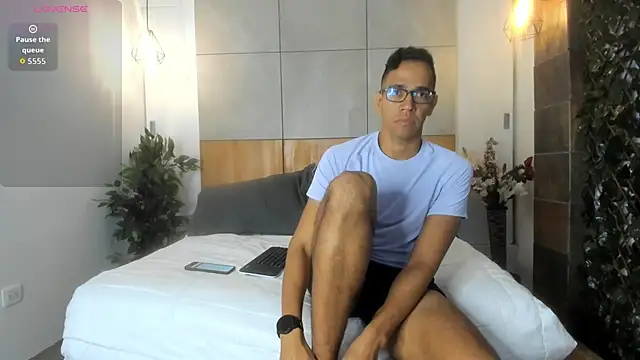 JacobDraven online show from November 17, 11:42 pm