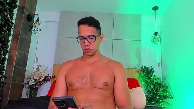 JacobDraven online show from March 22, 3:43 am