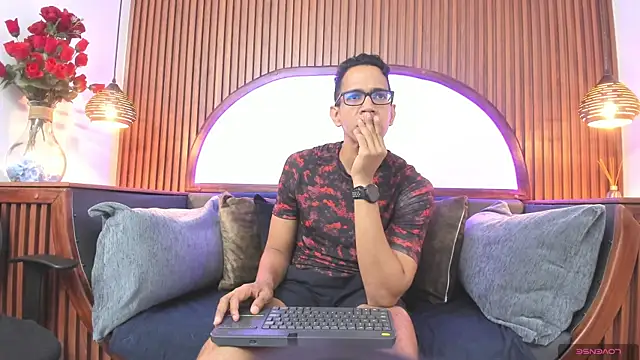 JacobDraven online show from November 11, 3:45 am