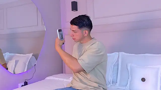 ZaneDawson online show from November 22, 11:47 pm