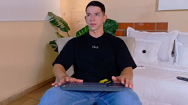 ZaneDawson online show from March 10, 8:46 pm