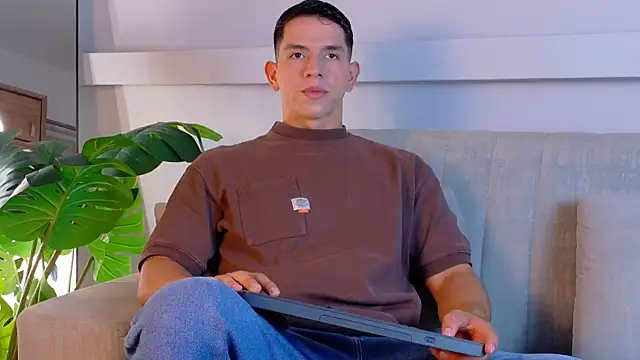 ZaneDawson online show from March 28, 9:05 pm